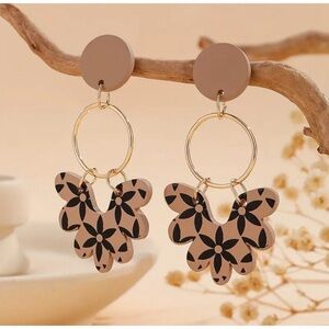 🆕 Brown & Black Vintage Inspired Acrylic Stainless Steel Dangle Earrings